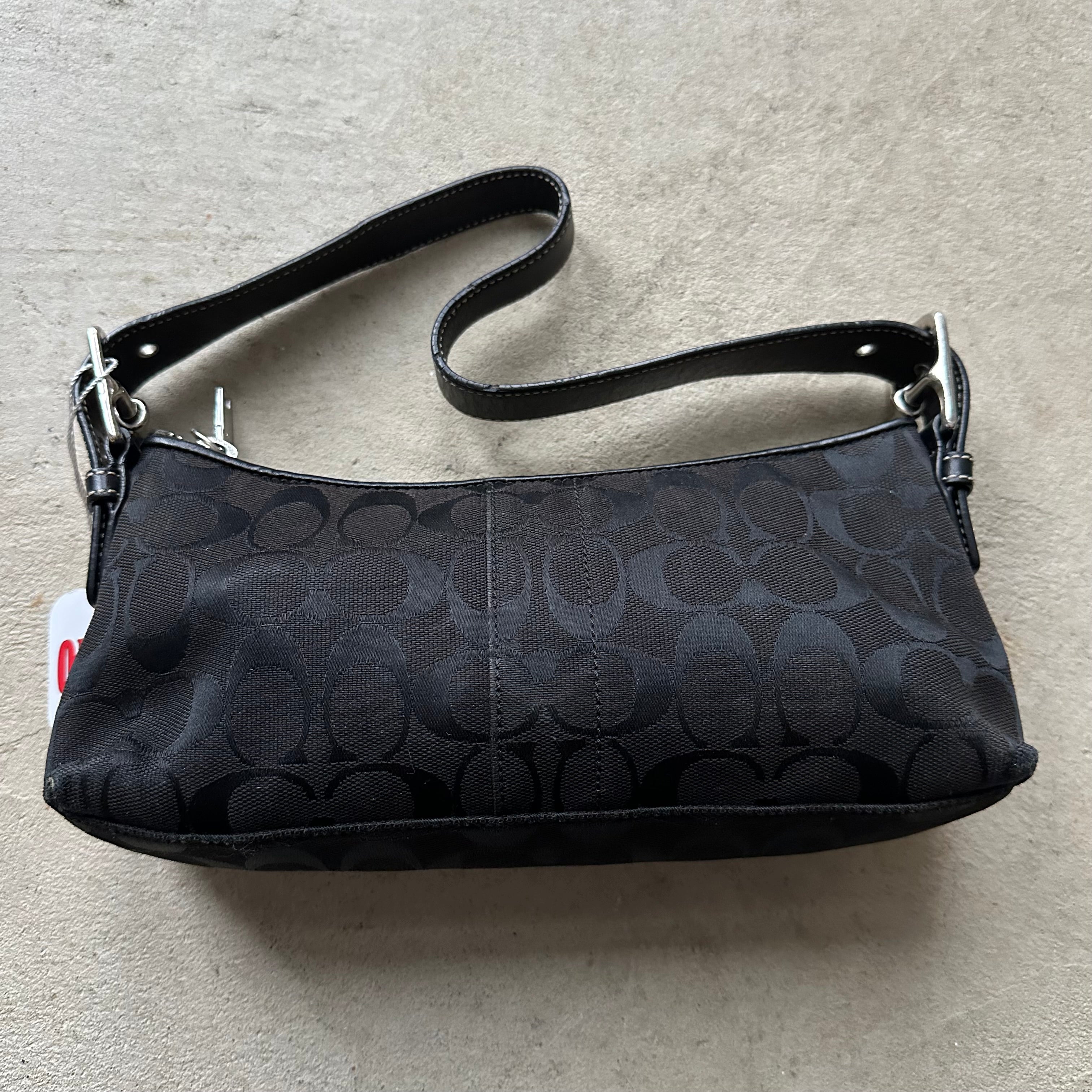 Vintage Y2K Coach Black Baguette Shoulder Bag