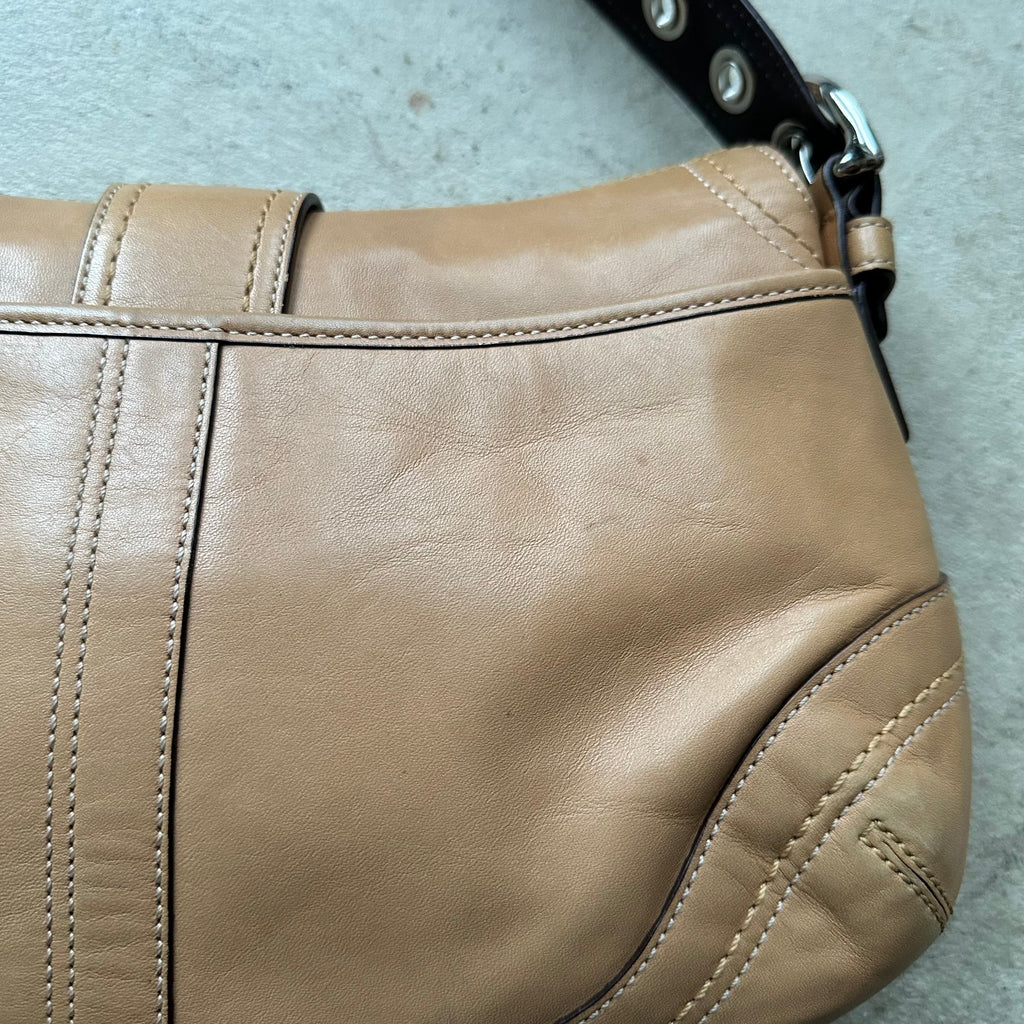 Vintage Y2K Coach Tan Leather Soho Shoulder Bag