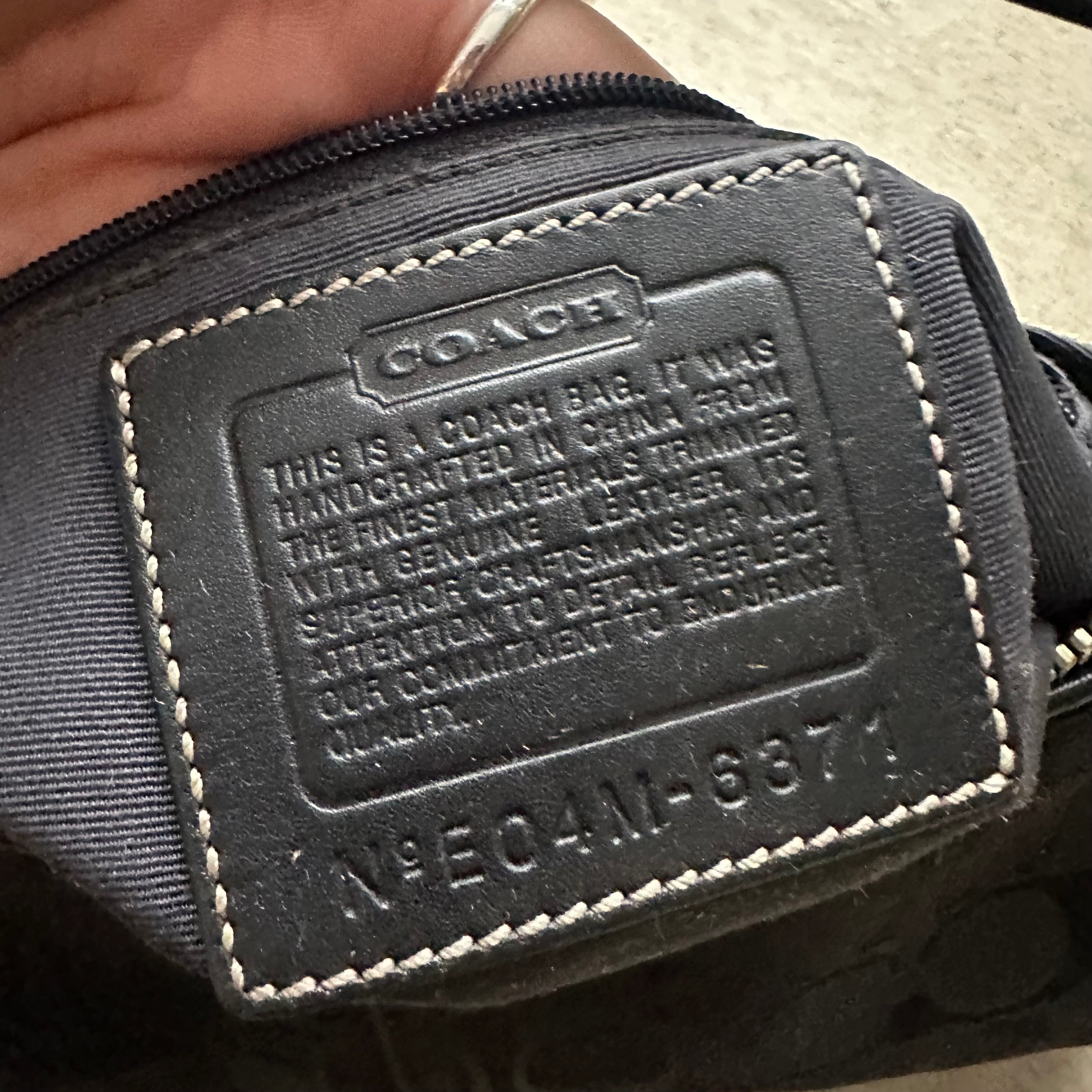 Vintage Y2K Coach Black Baguette Shoulder Bag