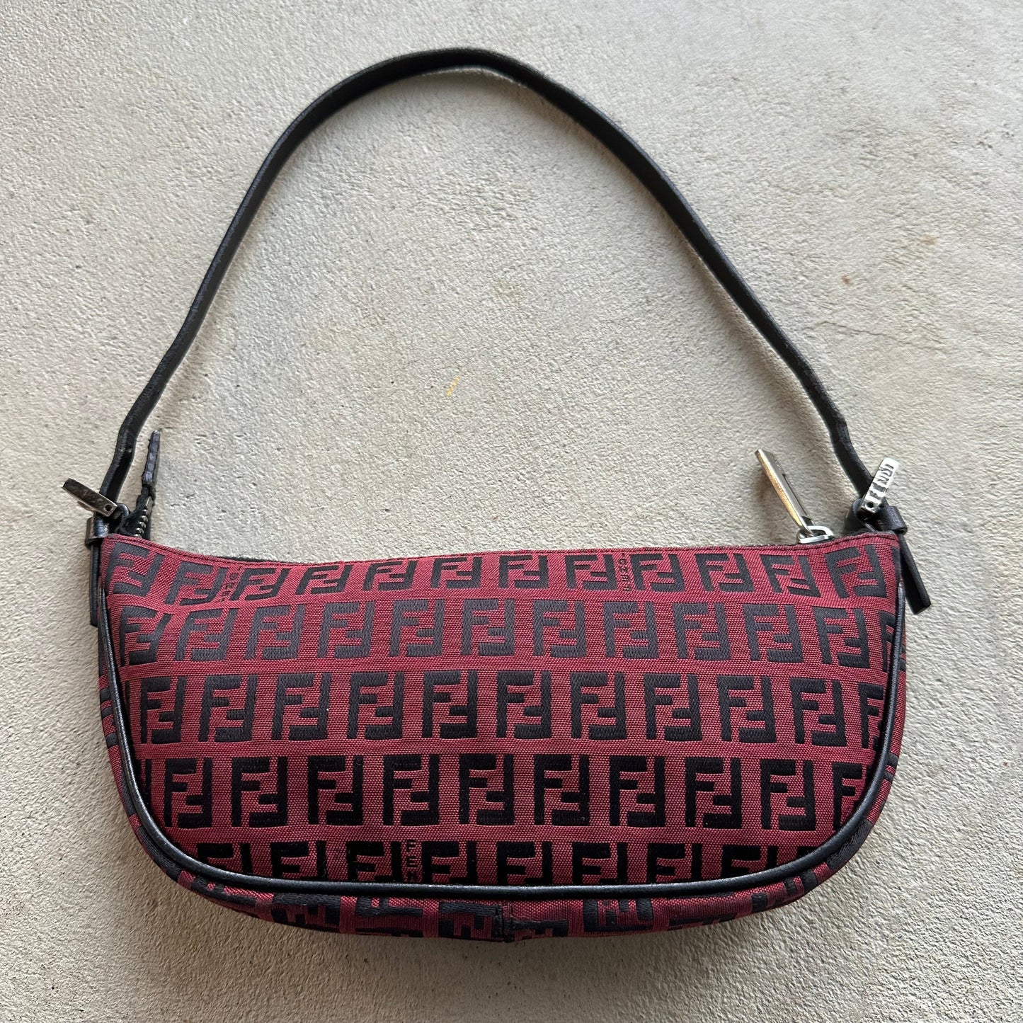 Vintage Fendi Baguette Red & Black Zucchino Shoulder Bag