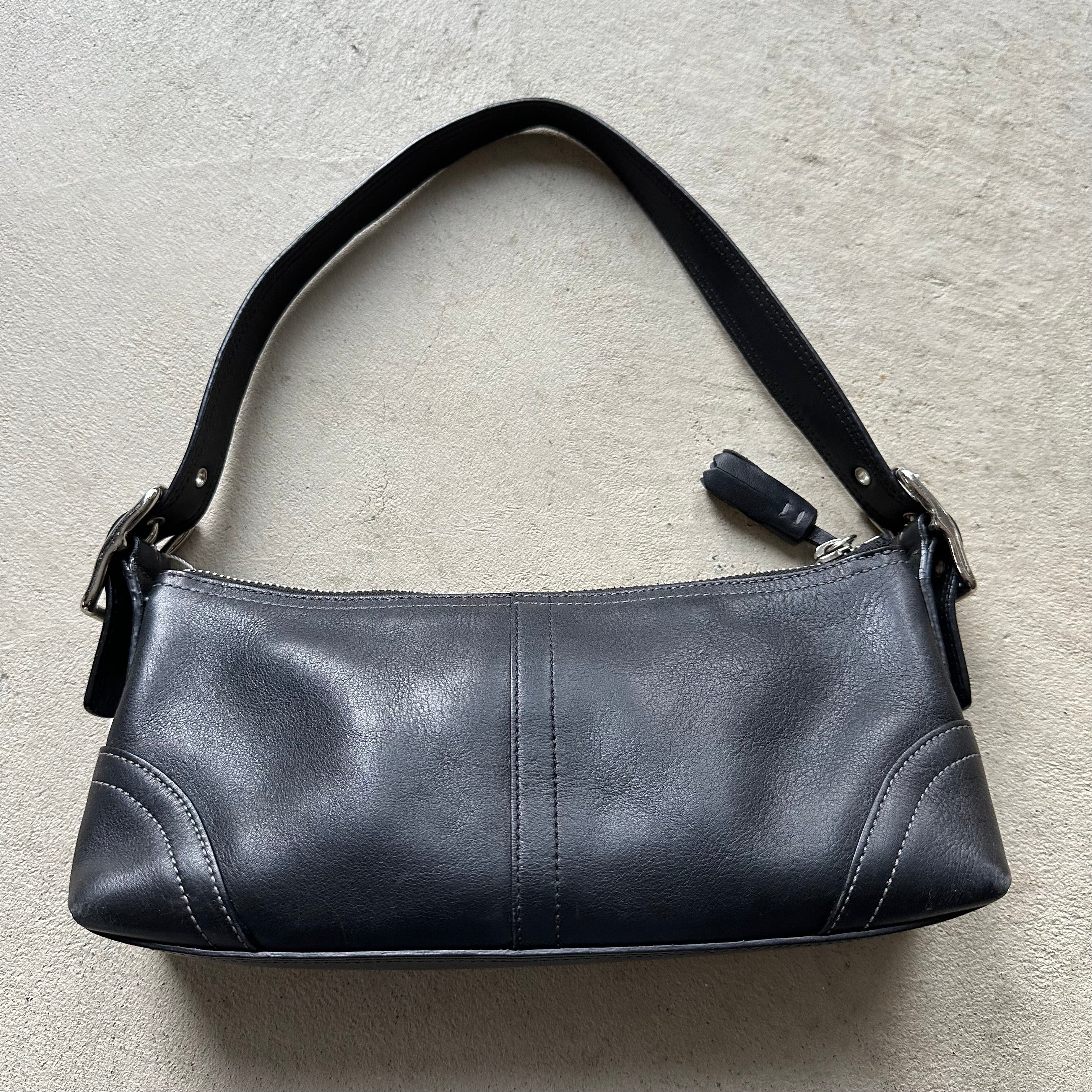 Vintage Y2K Coach Black Leather Baguette Shoulder Bag