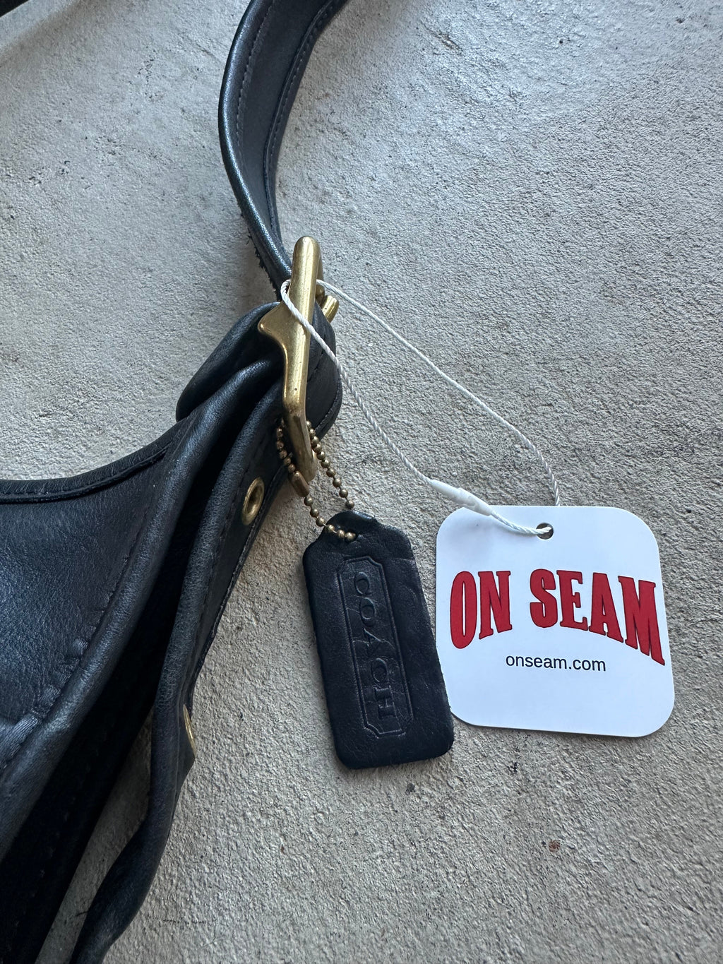 Vintage Coach Ergo Style Black Leather Shoulder Bag 9966