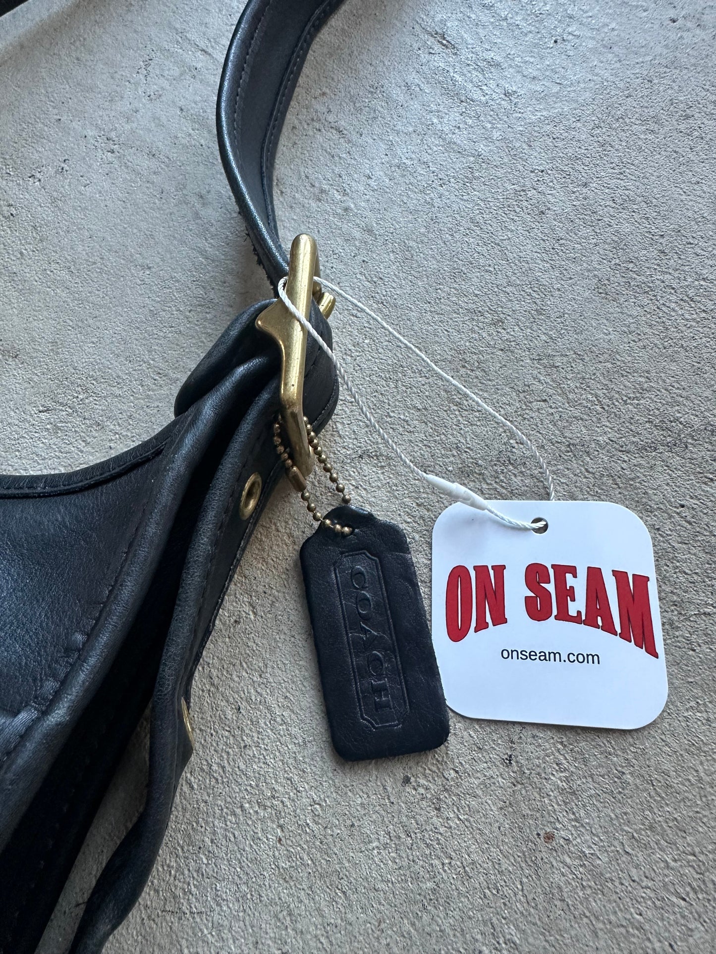 Vintage Coach Ergo Style Black Leather Shoulder Bag 9966