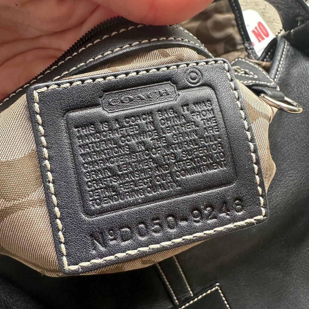 Vintage Y2K Coach Black Leather SoHo Shoulder Bag