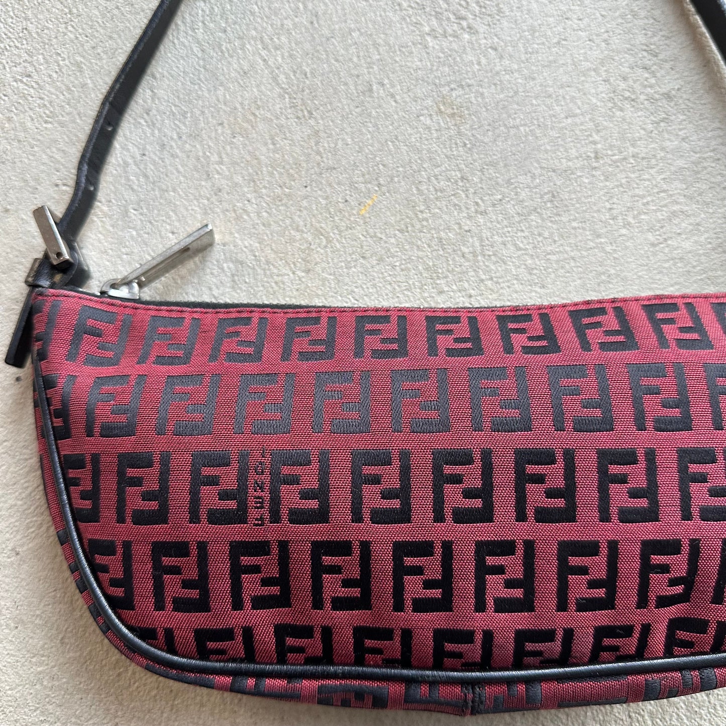 Vintage Fendi Baguette Red & Black Zucchino Shoulder Bag