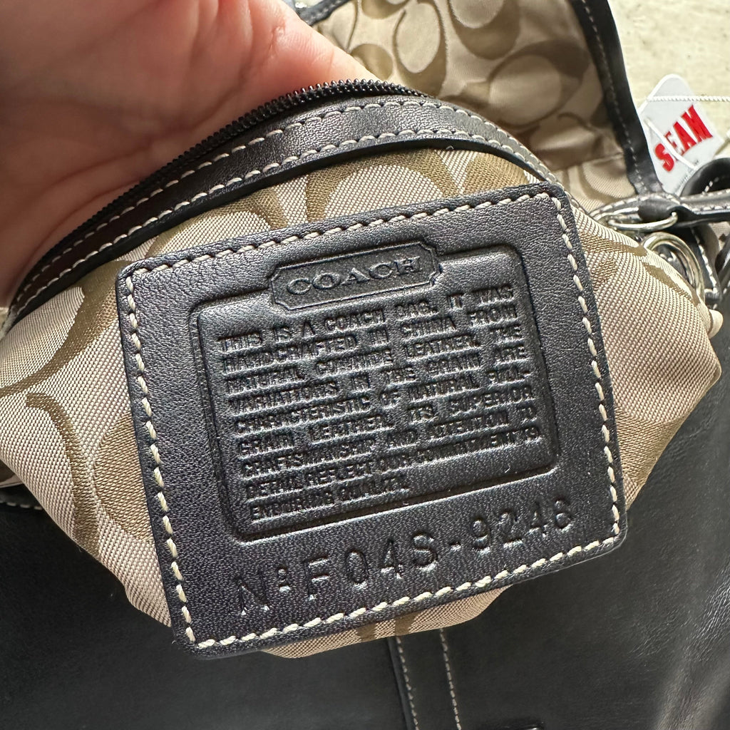 Vintage Y2K Coach Black Leather SoHo Shoulder Bag