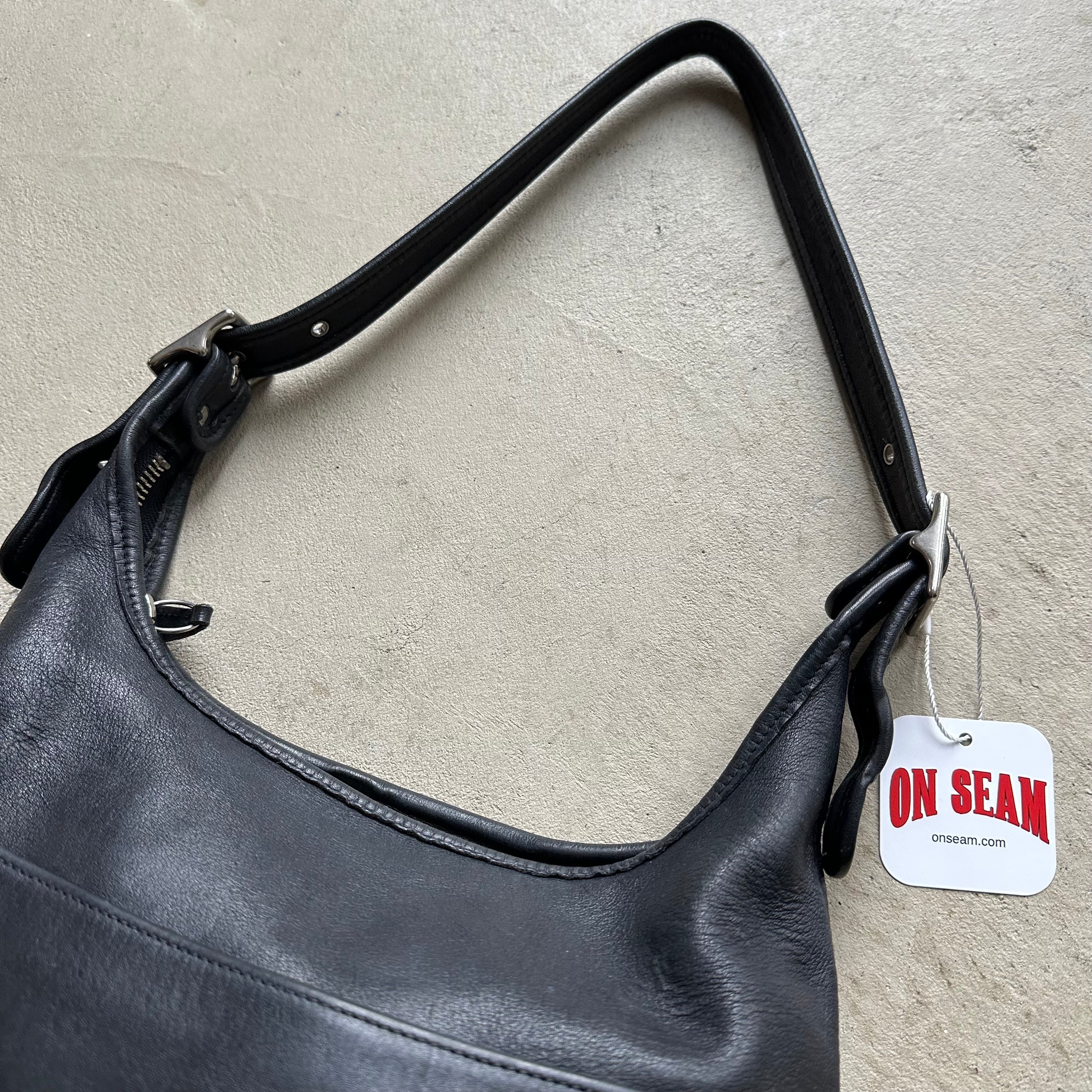Vintage Y2K Coach Black Shoulder Bag