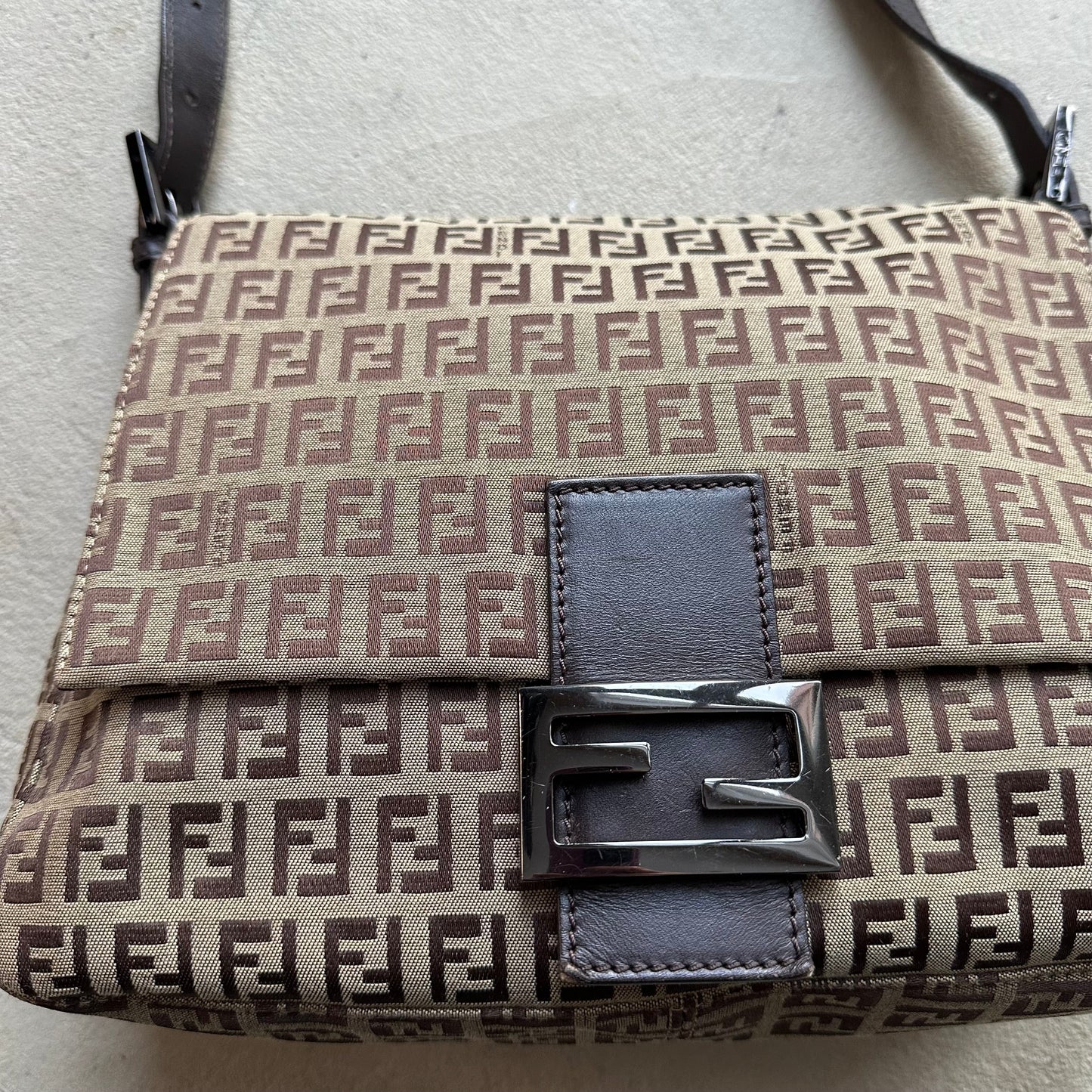 Vintage Fendi Mama Baguette Brown Zucchino Shoulder Bag