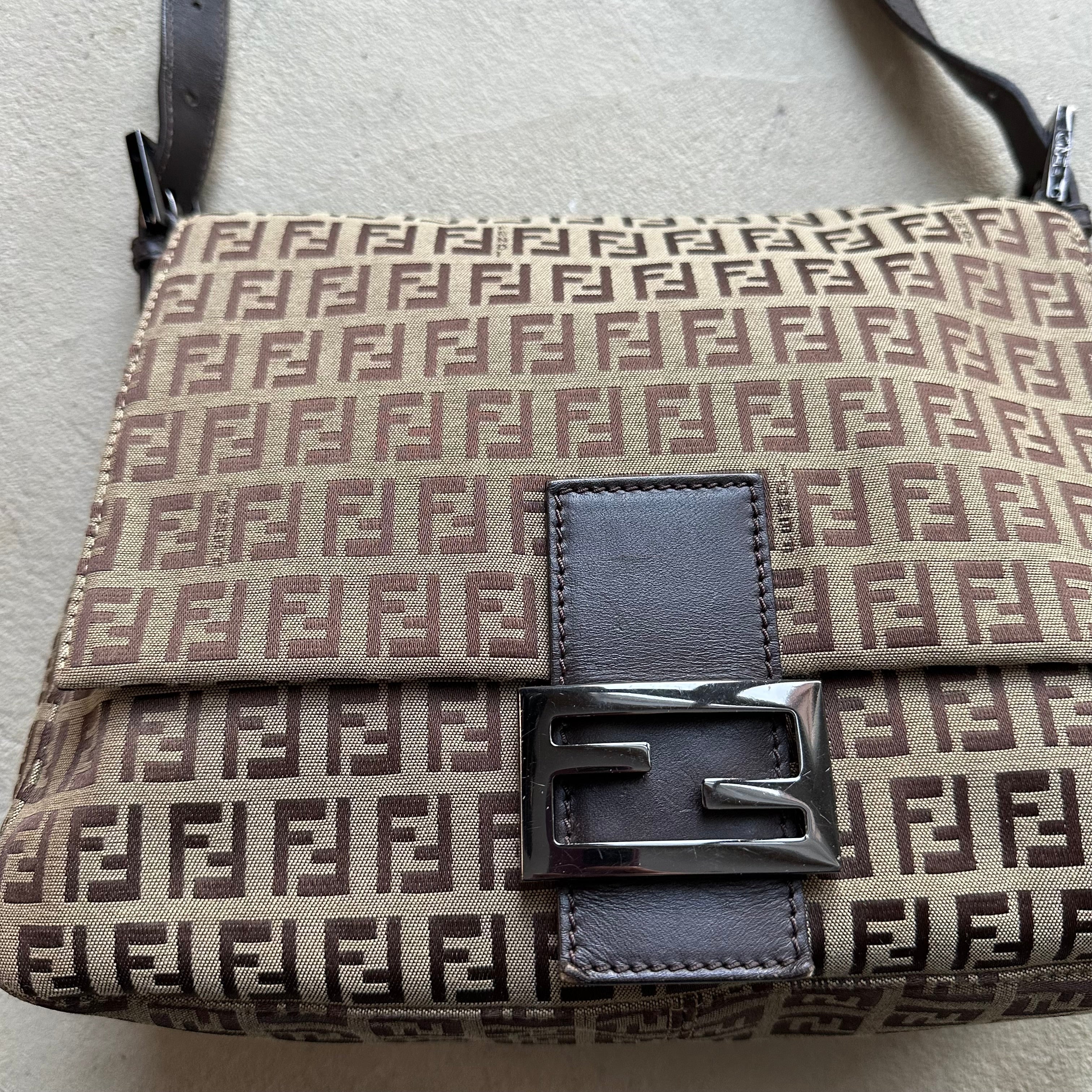Vintage Fendi Mama Baguette Brown Zucchino Shoulder Bag