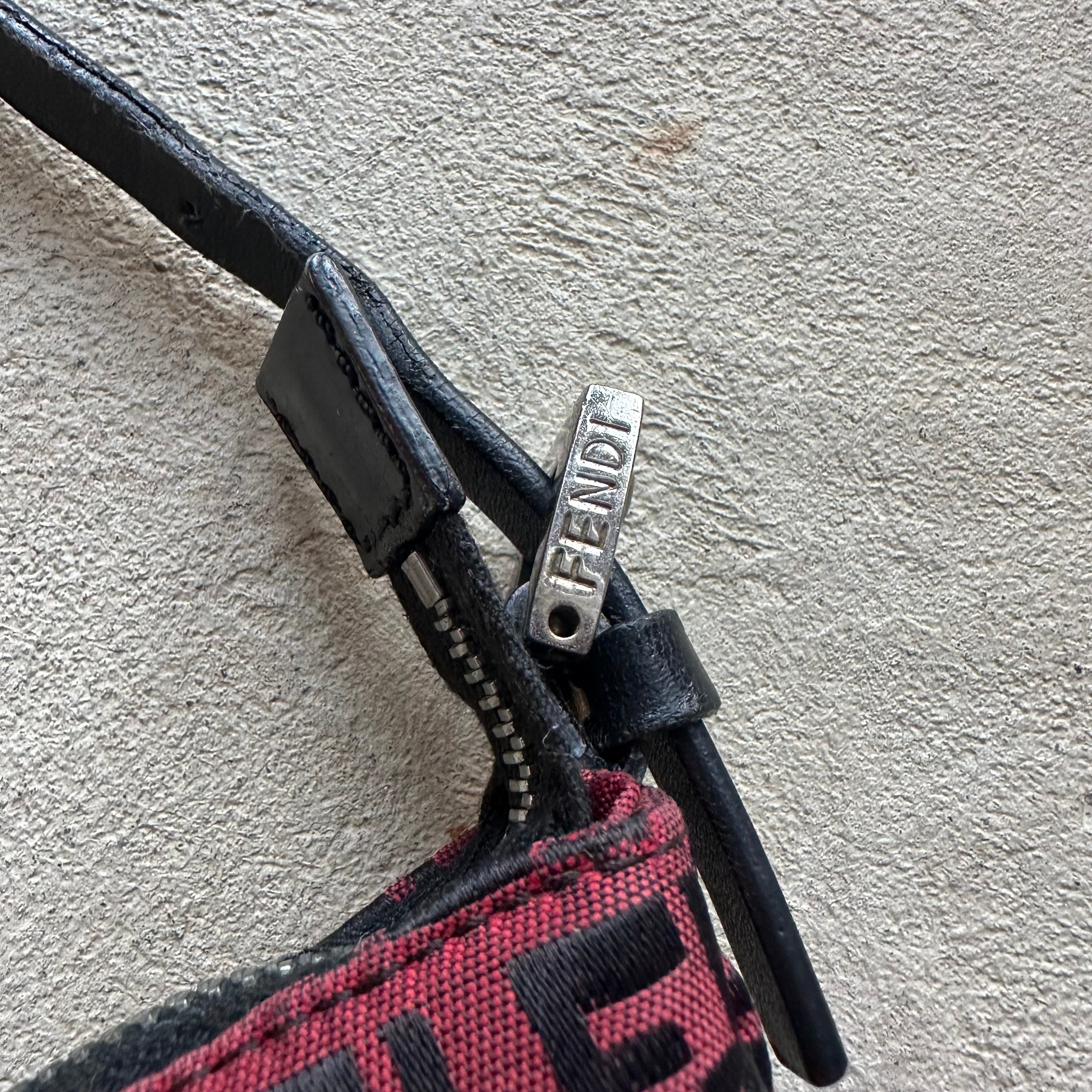 Vintage Fendi Baguette Red & Black Zucchino Shoulder Bag