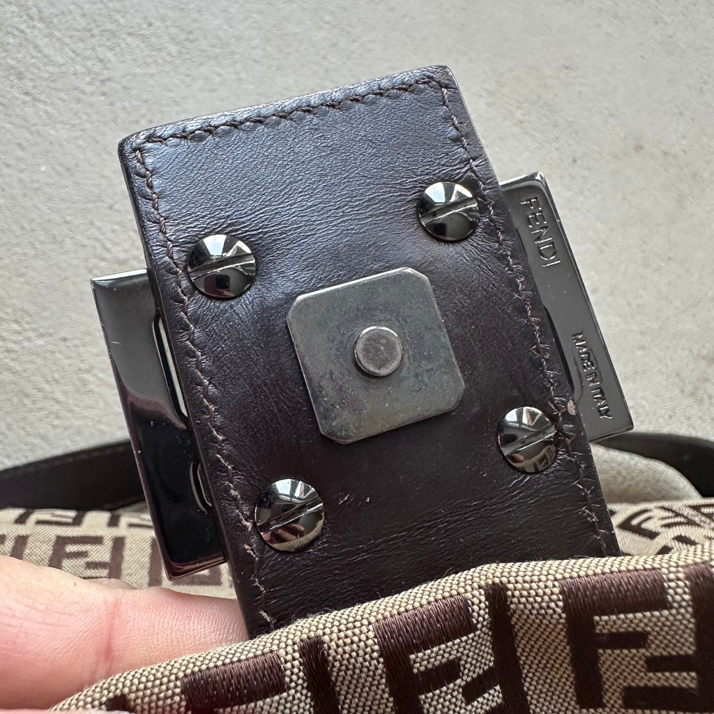 Vintage Fendi Mama Baguette Brown Zucchino Shoulder Bag