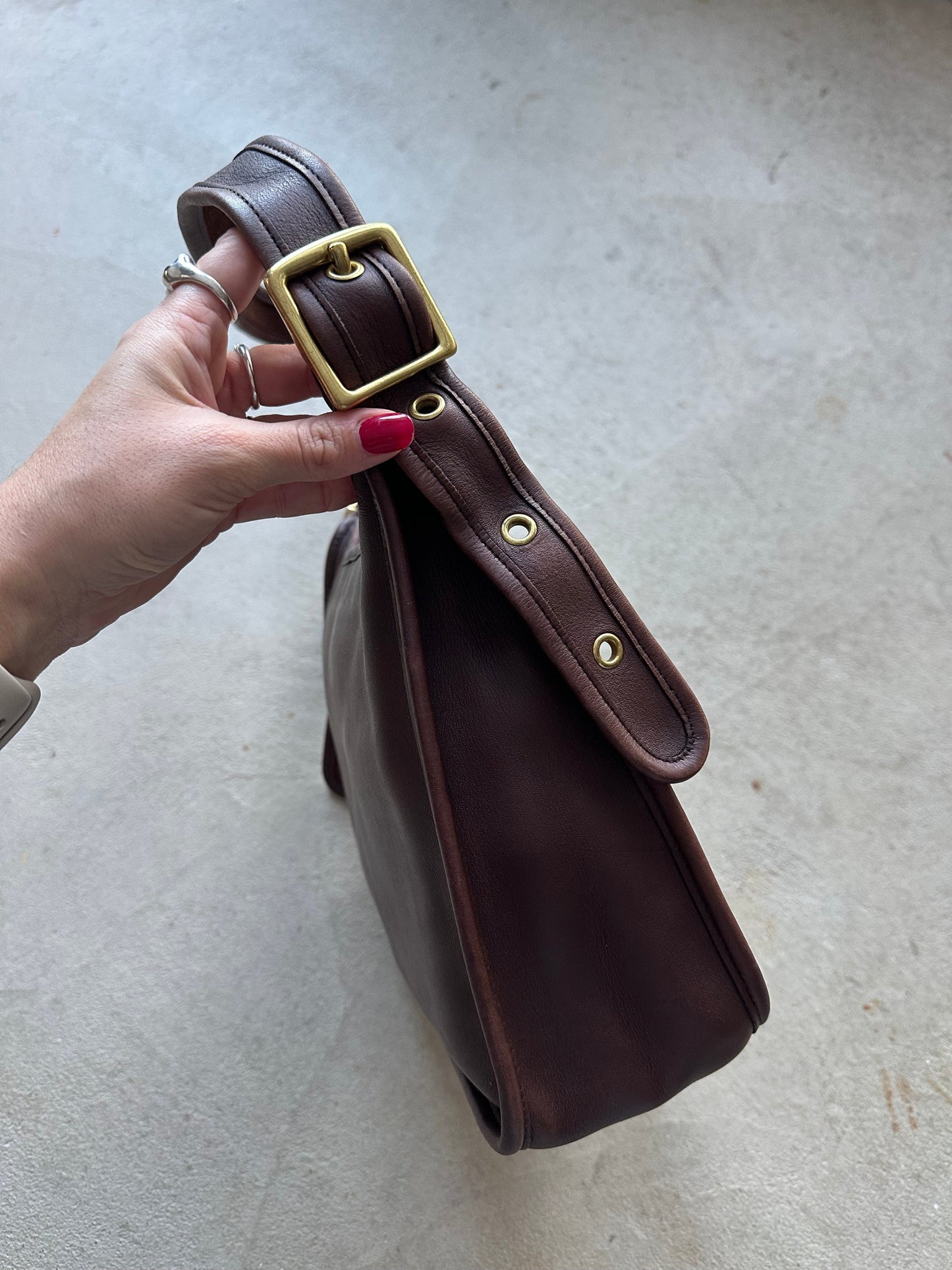 Vintage Coach Ergo Style Black Leather Shoulder Bag 9966