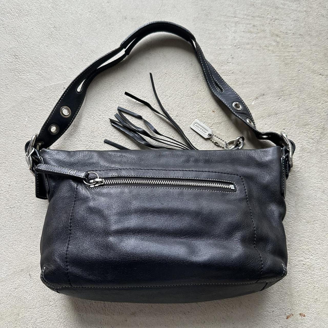 Vintage Y2K Coach Black Leather Shoulder Bag